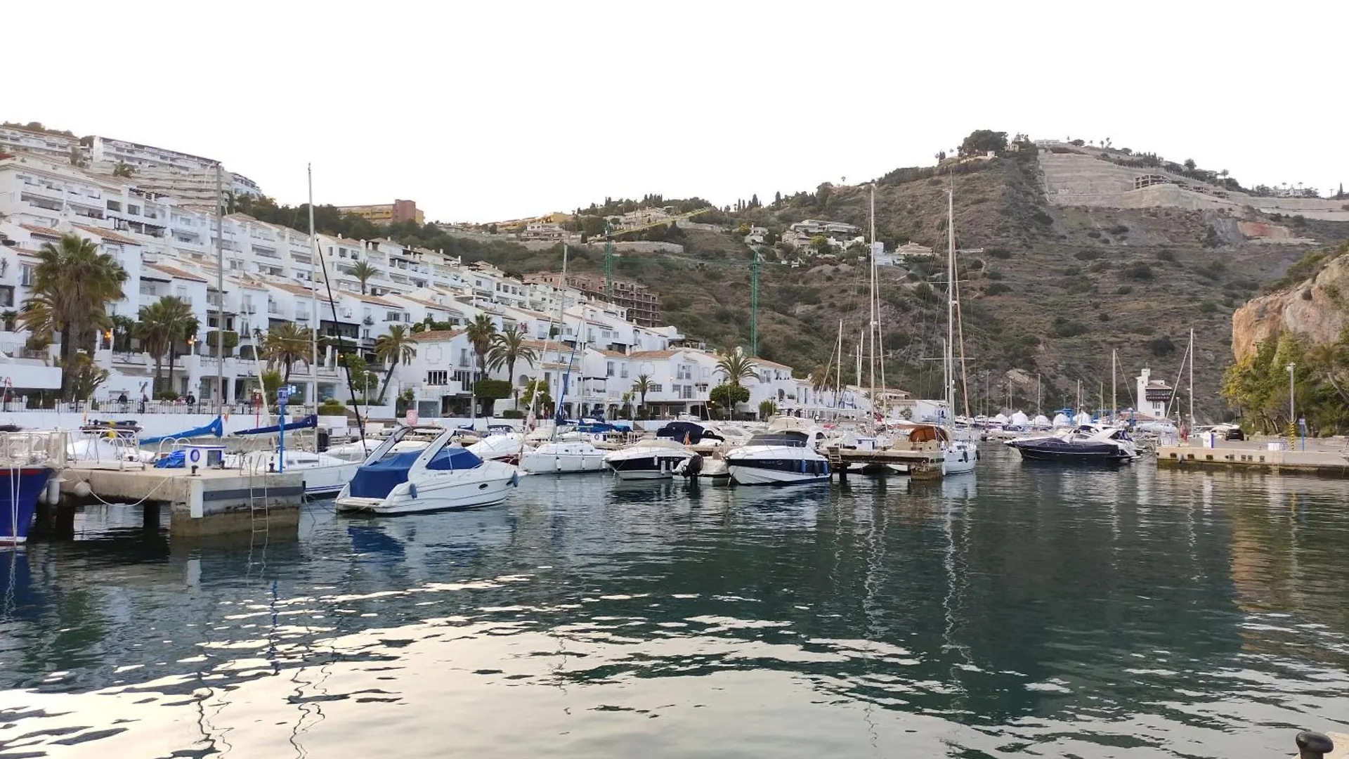 Apartamento Oasis La Herradura La Herradura  Spain
